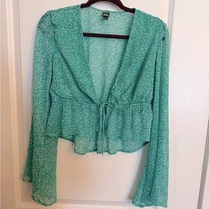 Wild Fable Green Bell Sleeve Crop Blouse